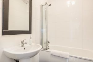 Photo 33- click for photo gallery